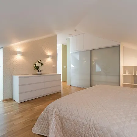 Rooftop Apartman